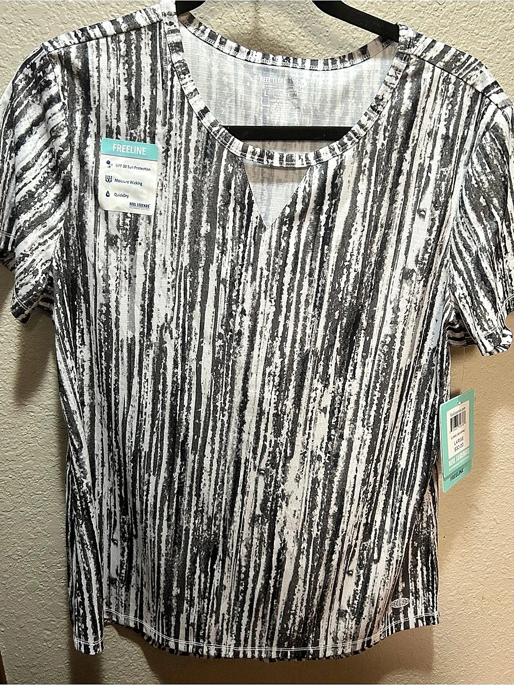 Reel Legends Freeline Abstract Short Sleeve Tee Black & White Large NWT